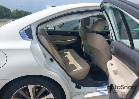 2017 Subaru Legacy 2.5I Limited z USA, uszkodzony, nr VIN 4S3BNAN66H3005081